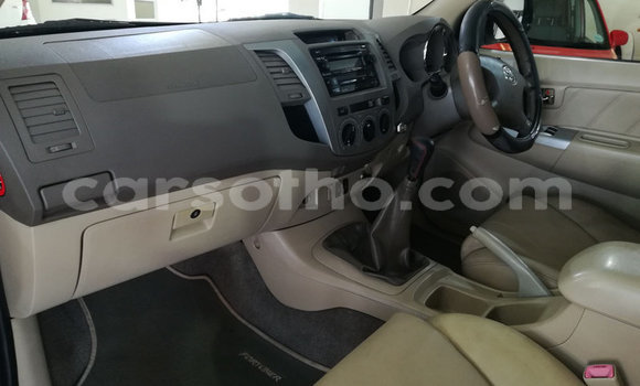 Acheter Occasion Voiture Toyota Prado Blanc à Hlotse, Leribe Acheter Occasion Voiture Toyota Prado Blanc à Hlotse, Leribe