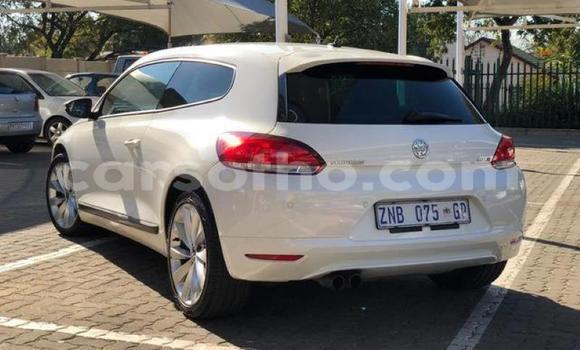 Acheter Occasion Voiture Volkswagen Scirocco Blanc à Maputsoa, Leribe Acheter Occasion Voiture Volkswagen Scirocco Blanc à Maputsoa, Leribe