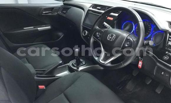 اشتري مستعمل Honda Ballade White سيارة في Hlotse في Leribe اشتري مستعمل Honda Ballade White سيارة في Hlotse في Leribe