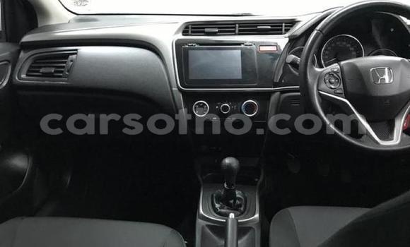 اشتري مستعمل Honda Ballade White سيارة في Hlotse في Leribe اشتري مستعمل Honda Ballade White سيارة في Hlotse في Leribe