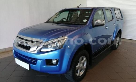 Acheter Occasion Voiture Isuzu KB Bleu à Thaba–Tseka, Mafeteng Acheter Occasion Voiture Isuzu KB Bleu à Thaba–Tseka, Mafeteng