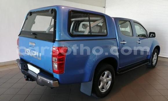 Acheter Occasion Voiture Isuzu KB Bleu à Thaba–Tseka, Mafeteng Acheter Occasion Voiture Isuzu KB Bleu à Thaba–Tseka, Mafeteng