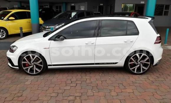 Sayi Na hannu Volkswagen Golf GTI White Mota in Hlotse a Leribe Sayi Na hannu Volkswagen Golf GTI White Mota in Hlotse a Leribe