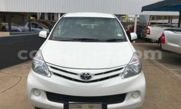 Buy Used Toyota Avanza White Car in Quthing in Butha-Buthe Buy Used Toyota Avanza White Car in Quthing in Butha-Buthe
