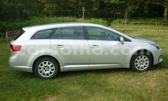 Buy Used Toyota Avensis Silver Car in Maseru in Maseru Buy Used Toyota Avensis Silver Car in Maseru in Maseru