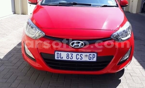 Acheter Occasion Voiture Hyundai i20 Rouge à Maseru, Maseru Acheter Occasion Voiture Hyundai i20 Rouge à Maseru, Maseru