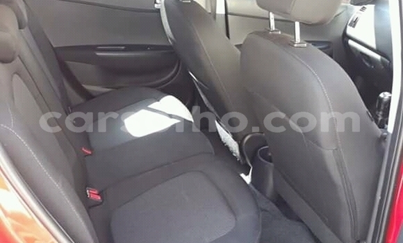 Acheter Occasion Voiture Hyundai i20 Rouge à Maseru, Maseru Acheter Occasion Voiture Hyundai i20 Rouge à Maseru, Maseru