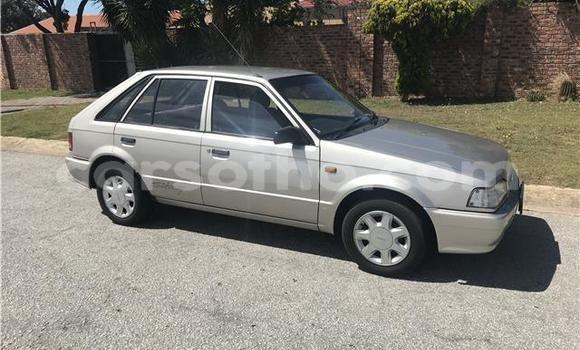 Sayi Na hannu Mazda 323 Silver Mota in Maputsoe a Leribe Sayi Na hannu Mazda 323 Silver Mota in Maputsoe a Leribe
