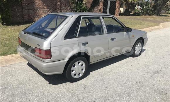 Sayi Na hannu Mazda 323 Silver Mota in Maputsoe a Leribe Sayi Na hannu Mazda 323 Silver Mota in Maputsoe a Leribe