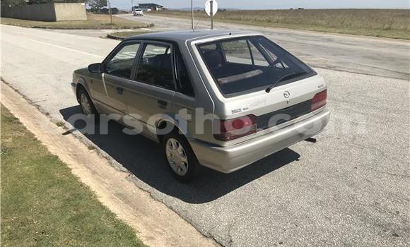 Sayi Na hannu Mazda 323 Silver Mota in Maputsoe a Leribe Sayi Na hannu Mazda 323 Silver Mota in Maputsoe a Leribe