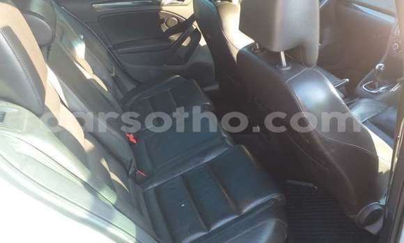 Buy Used Volkswagen Golf Silver Car in Maseru in Maseru Buy Used Volkswagen Golf Silver Car in Maseru in Maseru