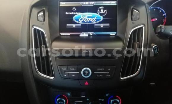 Acheter Occasion Voiture Ford Focus RS Bleu à Maseru, Maseru Acheter Occasion Voiture Ford Focus RS Bleu à Maseru, Maseru