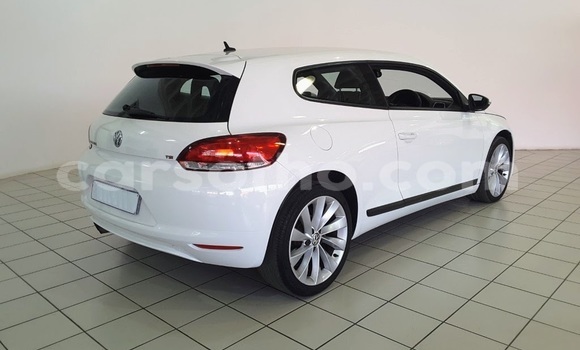 Sayi Na hannu Volkswagen Scirocco White Mota in Maseru a Maseru Sayi Na hannu Volkswagen Scirocco White Mota in Maseru a Maseru