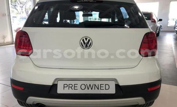 Acheter Occasion Voiture Volkswagen Polo Blanc à Maseru, Maseru Acheter Occasion Voiture Volkswagen Polo Blanc à Maseru, Maseru