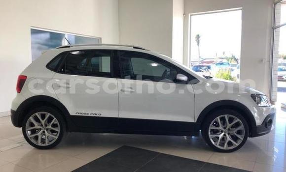 Acheter Occasion Voiture Volkswagen Polo Blanc à Maseru, Maseru Acheter Occasion Voiture Volkswagen Polo Blanc à Maseru, Maseru