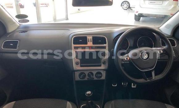 Acheter Occasion Voiture Volkswagen Polo Blanc à Maseru, Maseru Acheter Occasion Voiture Volkswagen Polo Blanc à Maseru, Maseru