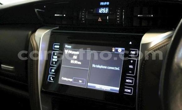 Acheter Occasion Voiture Toyota Fortuner Beige à Maseru, Maseru Acheter Occasion Voiture Toyota Fortuner Beige à Maseru, Maseru