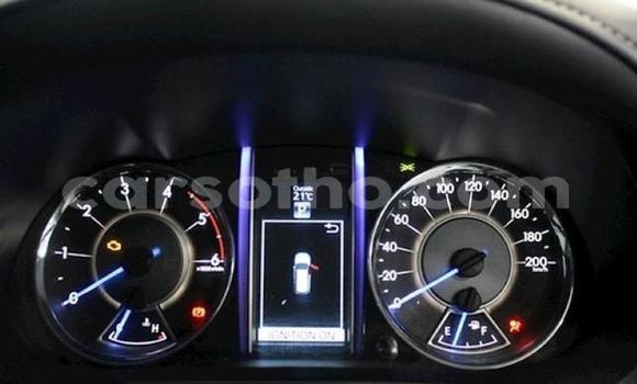 Acheter Occasion Voiture Toyota Fortuner Beige à Maseru, Maseru Acheter Occasion Voiture Toyota Fortuner Beige à Maseru, Maseru