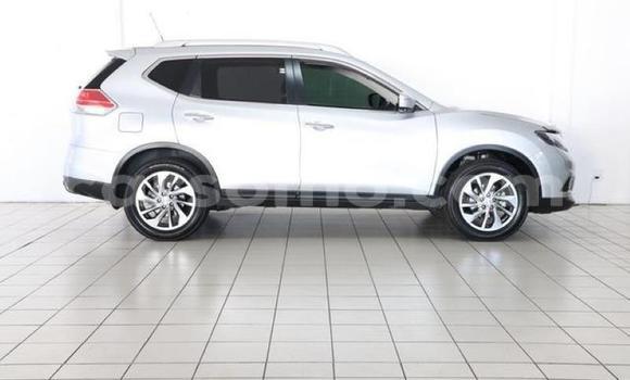 Acheter Occasion Voiture Nissan X–Trail Blanc à Maseru, Maseru Acheter Occasion Voiture Nissan X–Trail Blanc à Maseru, Maseru
