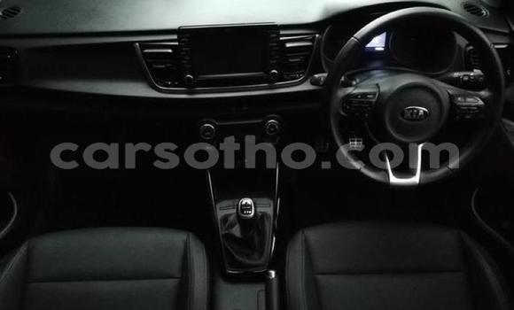 اشتري مستعمل Kia Rio Red سيارة في Hlotse في Leribe اشتري مستعمل Kia Rio Red سيارة في Hlotse في Leribe