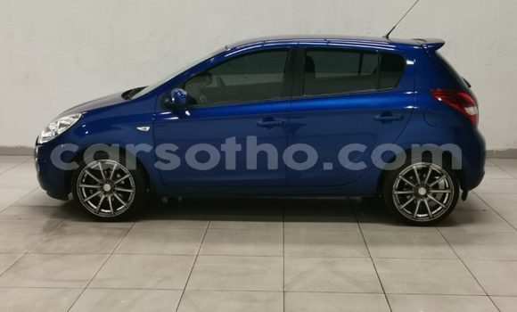 Sayi Na hannu Hyundai i20 Blue Mota in Maseru a Maseru Sayi Na hannu Hyundai i20 Blue Mota in Maseru a Maseru