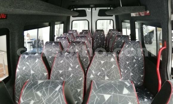 Acheter Occasion Voiture Mercedes-Benz S–Class Blanc à Maseru, Maseru Acheter Occasion Voiture Mercedes-Benz S–Class Blanc à Maseru, Maseru