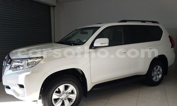 اشتري مستعمل Toyota Prado White سيارة في Mohale's Hoek في Mohale's Hoek اشتري مستعمل Toyota Prado White سيارة في Mohale's Hoek في Mohale's Hoek