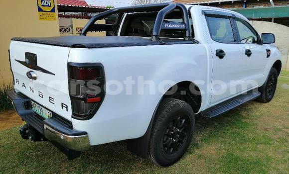 Acheter Occasion Voiture Ford Ranger Blanc à Mafeteng, Mafeteng Acheter Occasion Voiture Ford Ranger Blanc à Mafeteng, Mafeteng