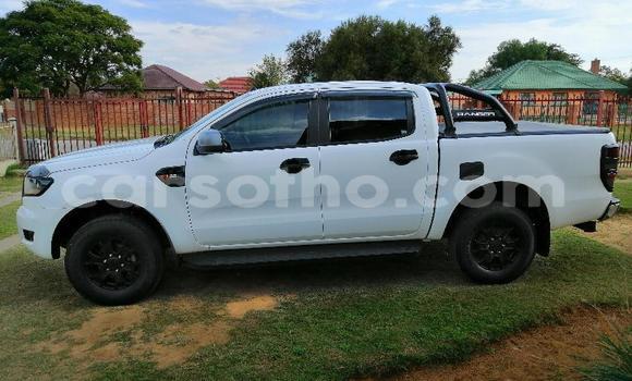 Acheter Occasion Voiture Ford Ranger Blanc à Mafeteng, Mafeteng Acheter Occasion Voiture Ford Ranger Blanc à Mafeteng, Mafeteng
