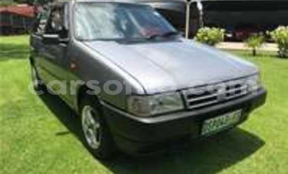 Sayi Na hannu Fiat Uno Silver Mota in Maseru a Maseru Sayi Na hannu Fiat Uno Silver Mota in Maseru a Maseru
