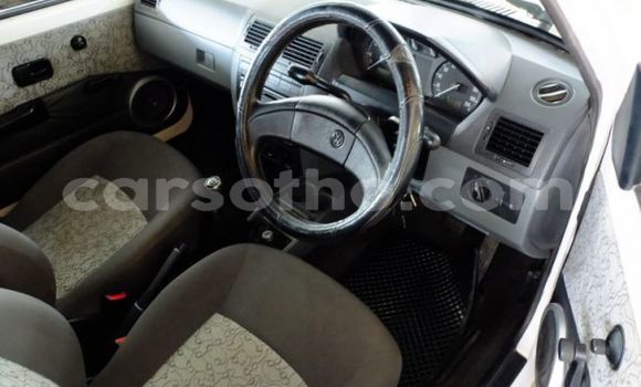 Buy Used Volkswagen Caddy White Car in Maseru in Maseru Buy Used Volkswagen Caddy White Car in Maseru in Maseru