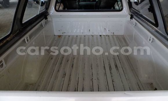 Buy Used Volkswagen Caddy White Car in Maseru in Maseru Buy Used Volkswagen Caddy White Car in Maseru in Maseru