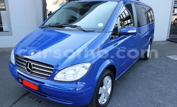 Acheter Occasion Voiture Mercedes-Benz Viano Bleu à Maputsoa, Leribe Acheter Occasion Voiture Mercedes-Benz Viano Bleu à Maputsoa, Leribe