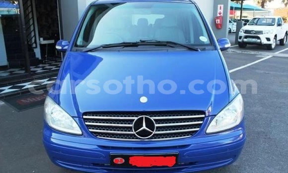 Acheter Occasion Voiture Mercedes-Benz Viano Bleu à Maputsoa, Leribe Acheter Occasion Voiture Mercedes-Benz Viano Bleu à Maputsoa, Leribe