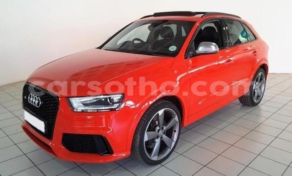 Acheter Occasion Voiture Audi RS Q3 Rouge à Hlotse, Leribe Acheter Occasion Voiture Audi RS Q3 Rouge à Hlotse, Leribe