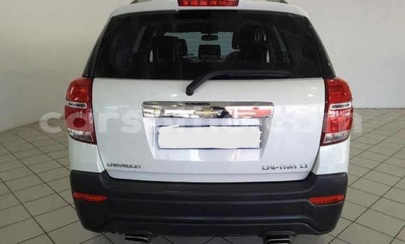 Acheter Occasion Voiture Chevrolet Captiva Blanc à Hlotse, Leribe Acheter Occasion Voiture Chevrolet Captiva Blanc à Hlotse, Leribe