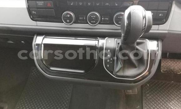 Sayi Na hannu Volkswagen Caravelle Other Mota in Hlotse a Leribe Sayi Na hannu Volkswagen Caravelle Other Mota in Hlotse a Leribe