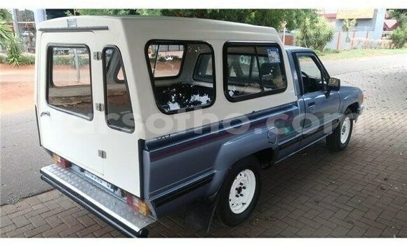 اشتري مستعمل Toyota Hilux Blue سيارة في Butha–Buthe في Thaba-Tseka اشتري مستعمل Toyota Hilux Blue سيارة في Butha–Buthe في Thaba-Tseka