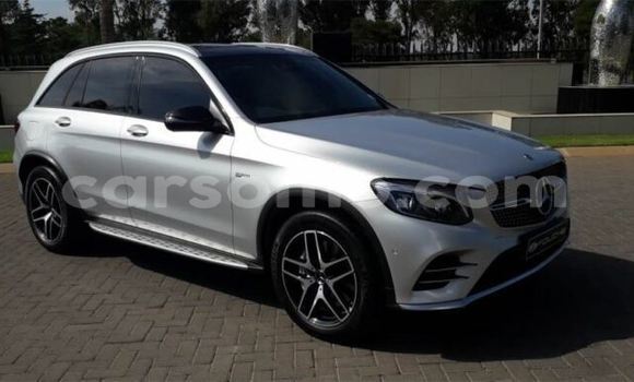 Acheter Occasion Voiture Mercedes-Benz AMG GLC Gris à Butha–Buthe, Thaba-Tseka Acheter Occasion Voiture Mercedes-Benz AMG GLC Gris à Butha–Buthe, Thaba-Tseka