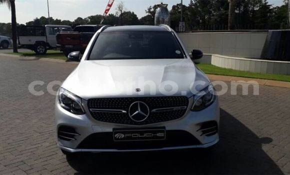 Acheter Occasion Voiture Mercedes-Benz AMG GLC Gris à Butha–Buthe, Thaba-Tseka Acheter Occasion Voiture Mercedes-Benz AMG GLC Gris à Butha–Buthe, Thaba-Tseka