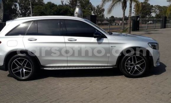 Acheter Occasion Voiture Mercedes-Benz AMG GLC Gris à Butha–Buthe, Thaba-Tseka Acheter Occasion Voiture Mercedes-Benz AMG GLC Gris à Butha–Buthe, Thaba-Tseka