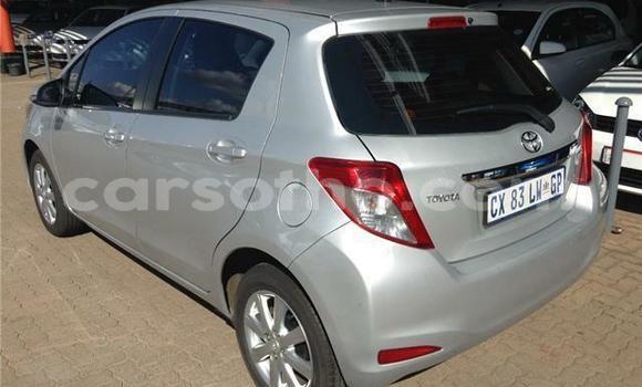 Acheter Occasion Voiture Toyota Yaris Rouge à Hlotse, Leribe Acheter Occasion Voiture Toyota Yaris Rouge à Hlotse, Leribe