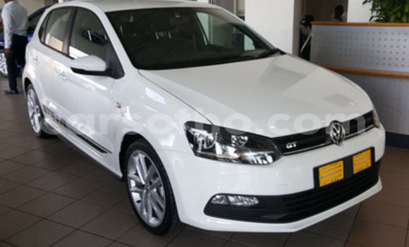 Sayi Na hannu Volkswagen Polo White Mota in Thaba–Tseka a Mafeteng Sayi Na hannu Volkswagen Polo White Mota in Thaba–Tseka a Mafeteng