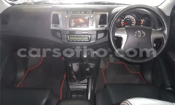 Acheter Occasion Voiture Toyota Hilux Blanc à Maseru, Maseru Acheter Occasion Voiture Toyota Hilux Blanc à Maseru, Maseru