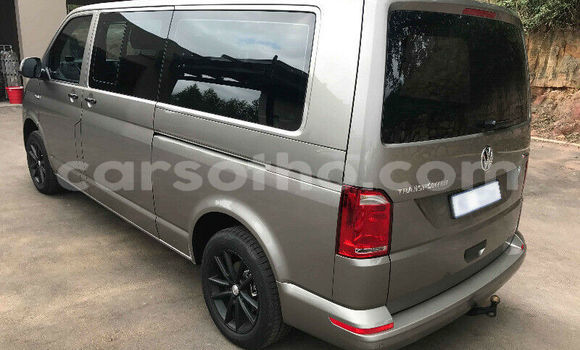 Buy Used Volkswagen Transporter Silver Car in Maseru in Maseru Buy Used Volkswagen Transporter Silver Car in Maseru in Maseru