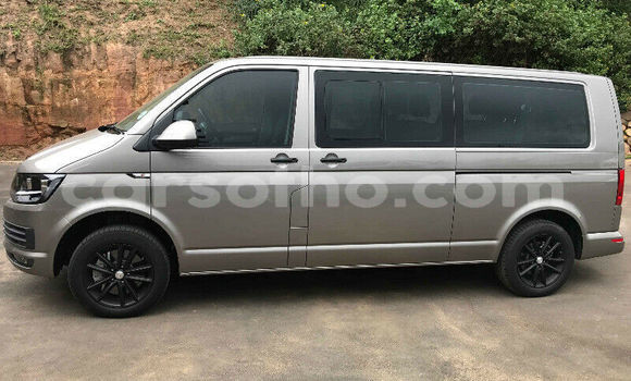 Buy Used Volkswagen Transporter Silver Car in Maseru in Maseru Buy Used Volkswagen Transporter Silver Car in Maseru in Maseru