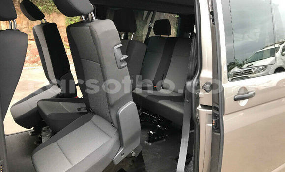 Buy Used Volkswagen Transporter Silver Car in Maseru in Maseru Buy Used Volkswagen Transporter Silver Car in Maseru in Maseru