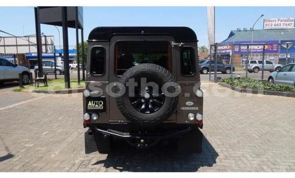 Acheter Occasion Voiture Land Rover Defender Autre à Hlotse, Leribe Acheter Occasion Voiture Land Rover Defender Autre à Hlotse, Leribe