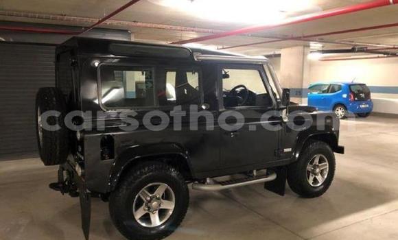 Acheter Occasion Voiture Land Rover Defender Noir à Hlotse, Leribe Acheter Occasion Voiture Land Rover Defender Noir à Hlotse, Leribe