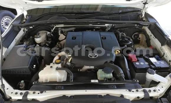 Buy Used Toyota Fortuner White Car in Maseru in Maseru Buy Used Toyota Fortuner White Car in Maseru in Maseru